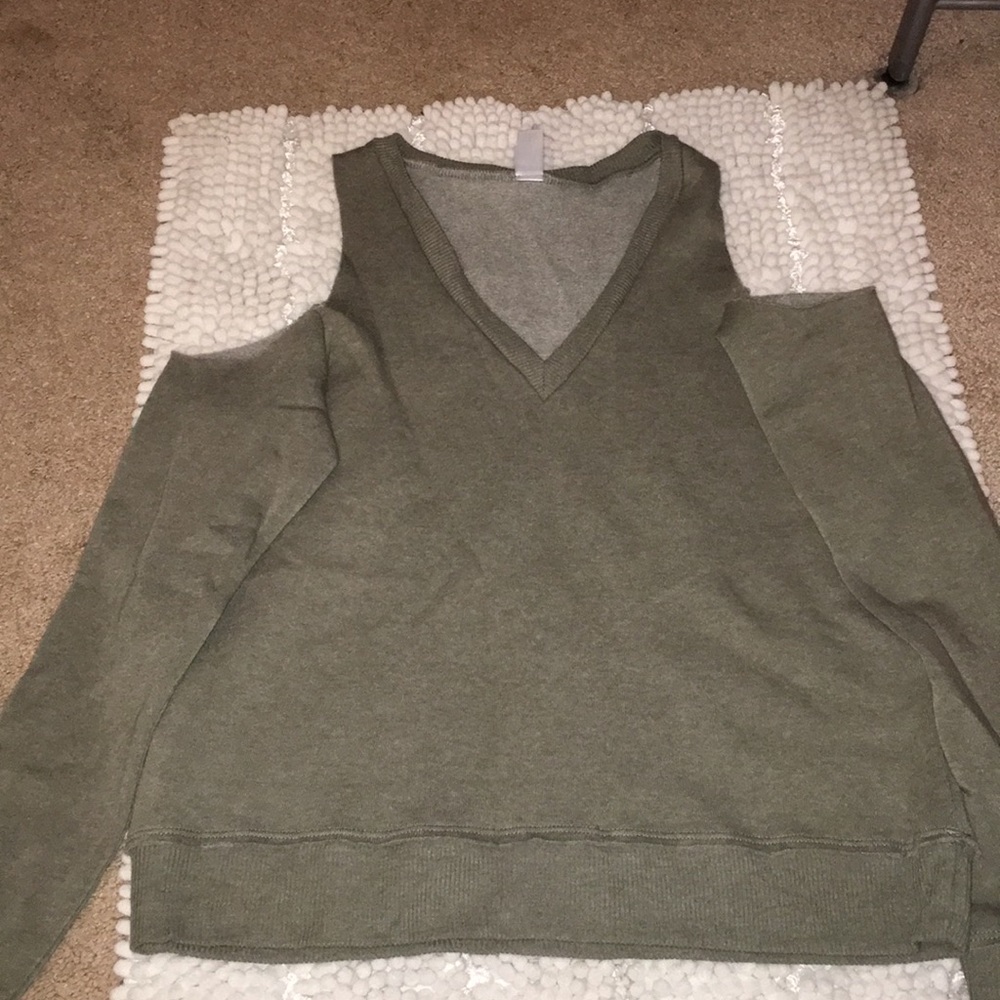 Alternative Earth green sweater